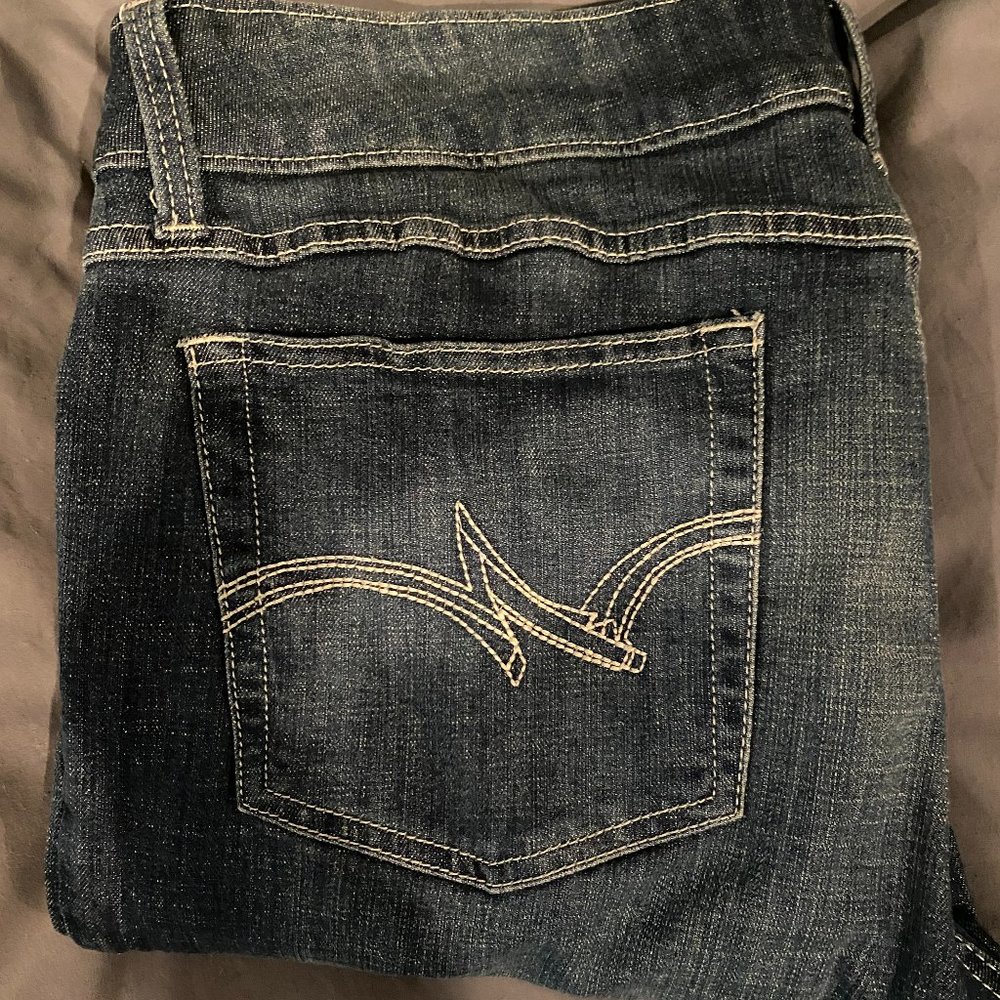 Wrangler- Boot Cut- Q Baby- Bootcut-Ultimate Riding Jean- Size 17 / 34